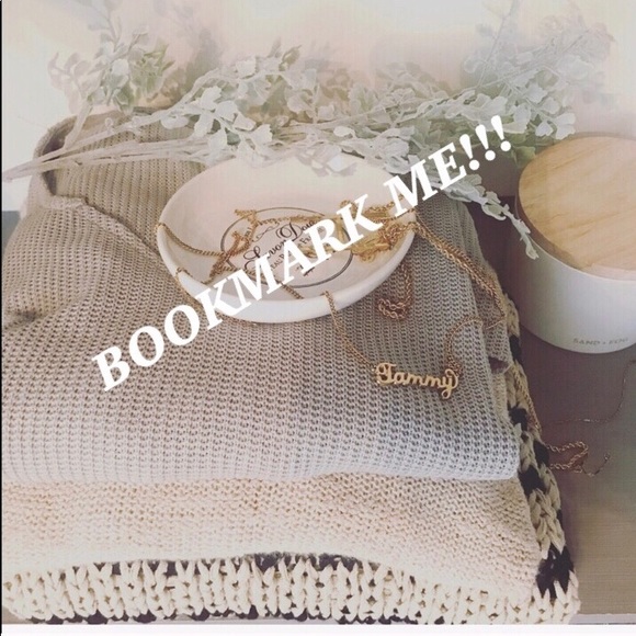 BOOKMARK my closet for the latest & greatest - Picture 4 of 5